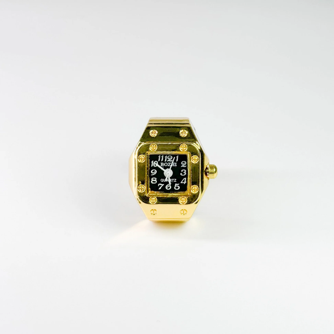 "Quadrilatero" Gold Finger Watch